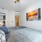 Apartment Tonka Deluxe